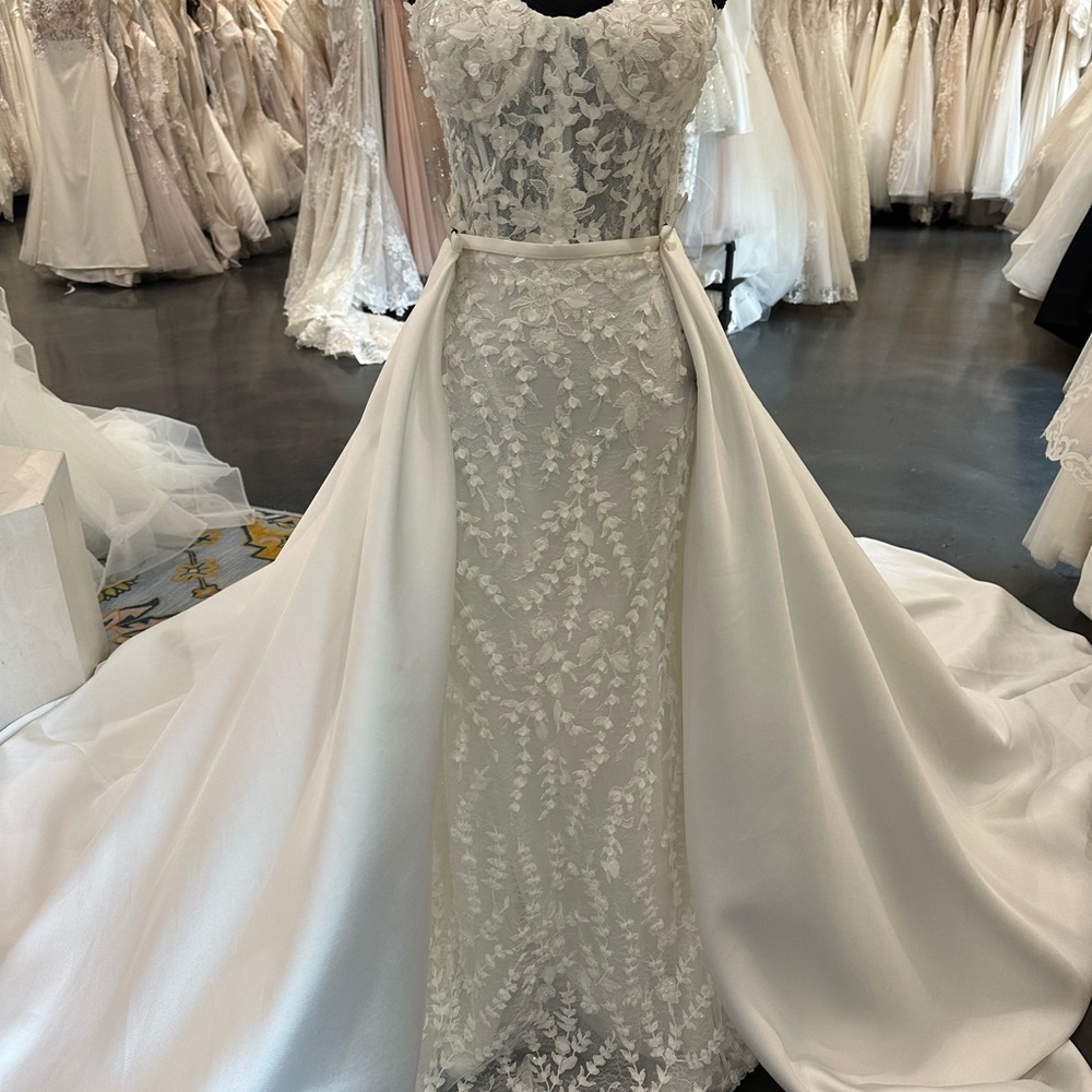 Mikado Overskirt (Only Overskirt) with buttons down the train.